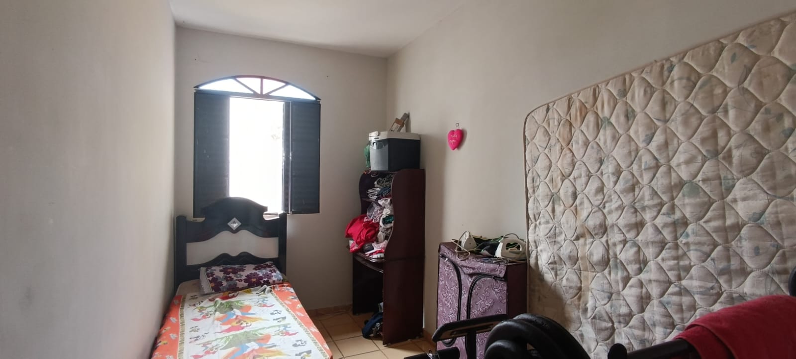 Casa à venda com 3 quartos, 90m² - Foto 14