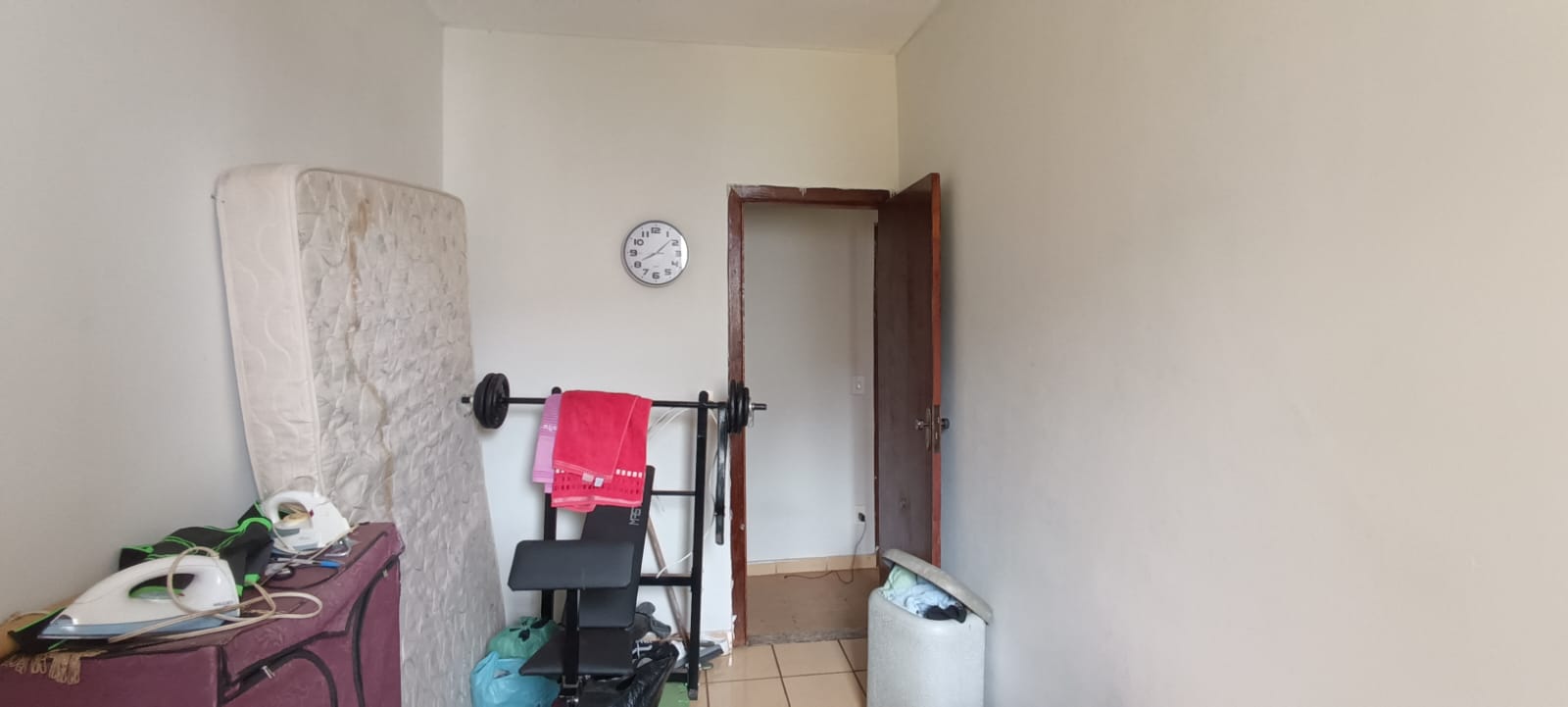 Casa à venda com 3 quartos, 90m² - Foto 13