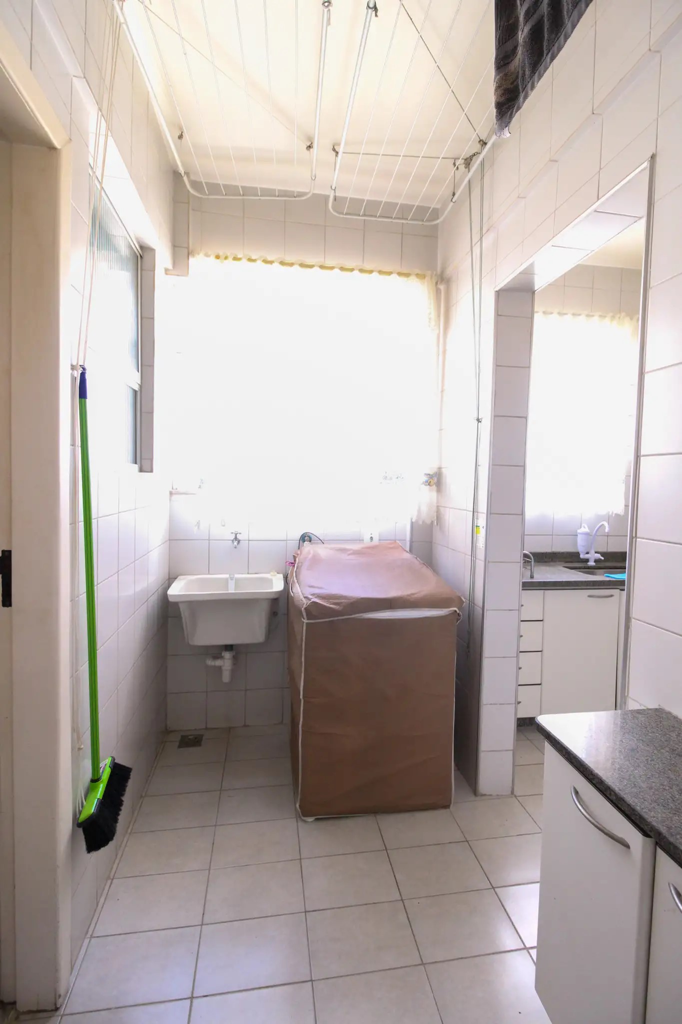 Apartamento à venda com 3 quartos, 92m² - Foto 8