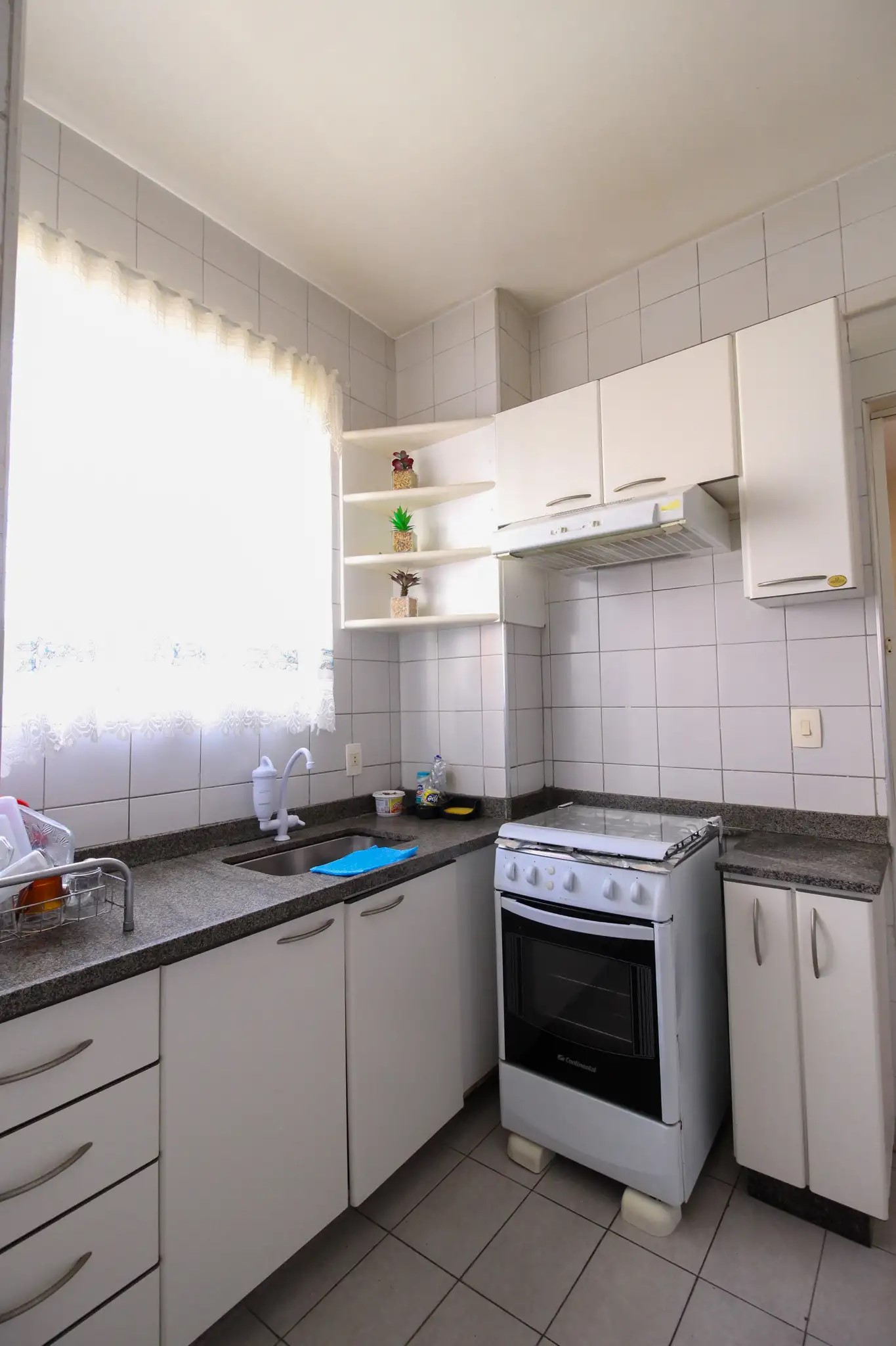 Apartamento à venda com 3 quartos, 92m² - Foto 6