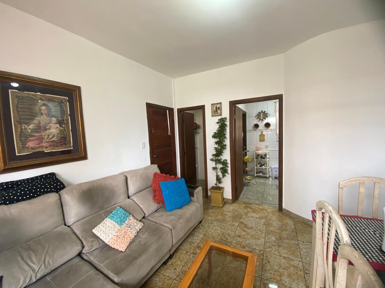 Apartamento à venda com 3 quartos, 80m² - Foto 3