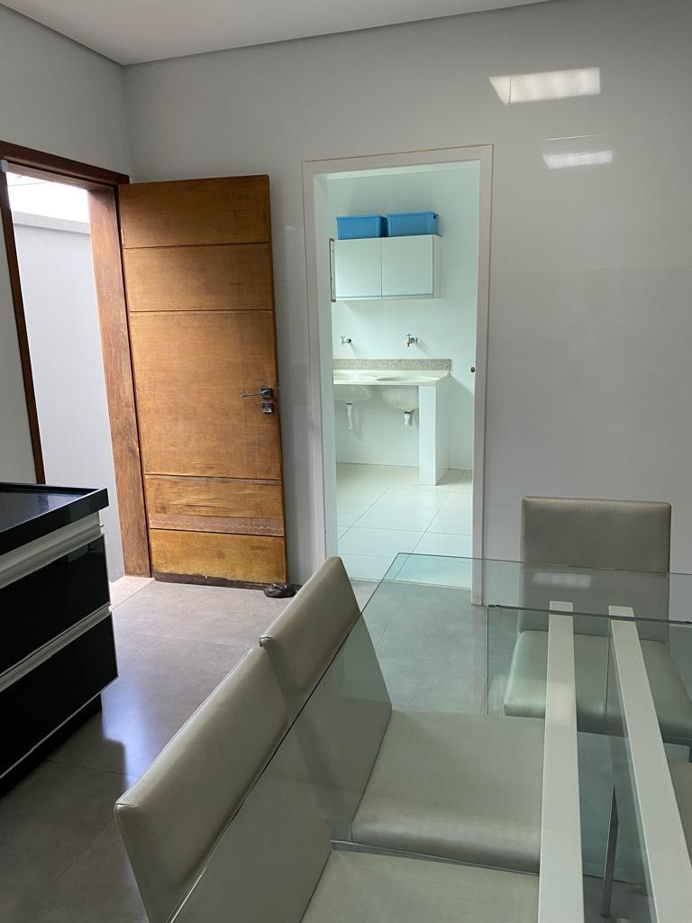 Casa à venda com 4 quartos, 430m² - Foto 17