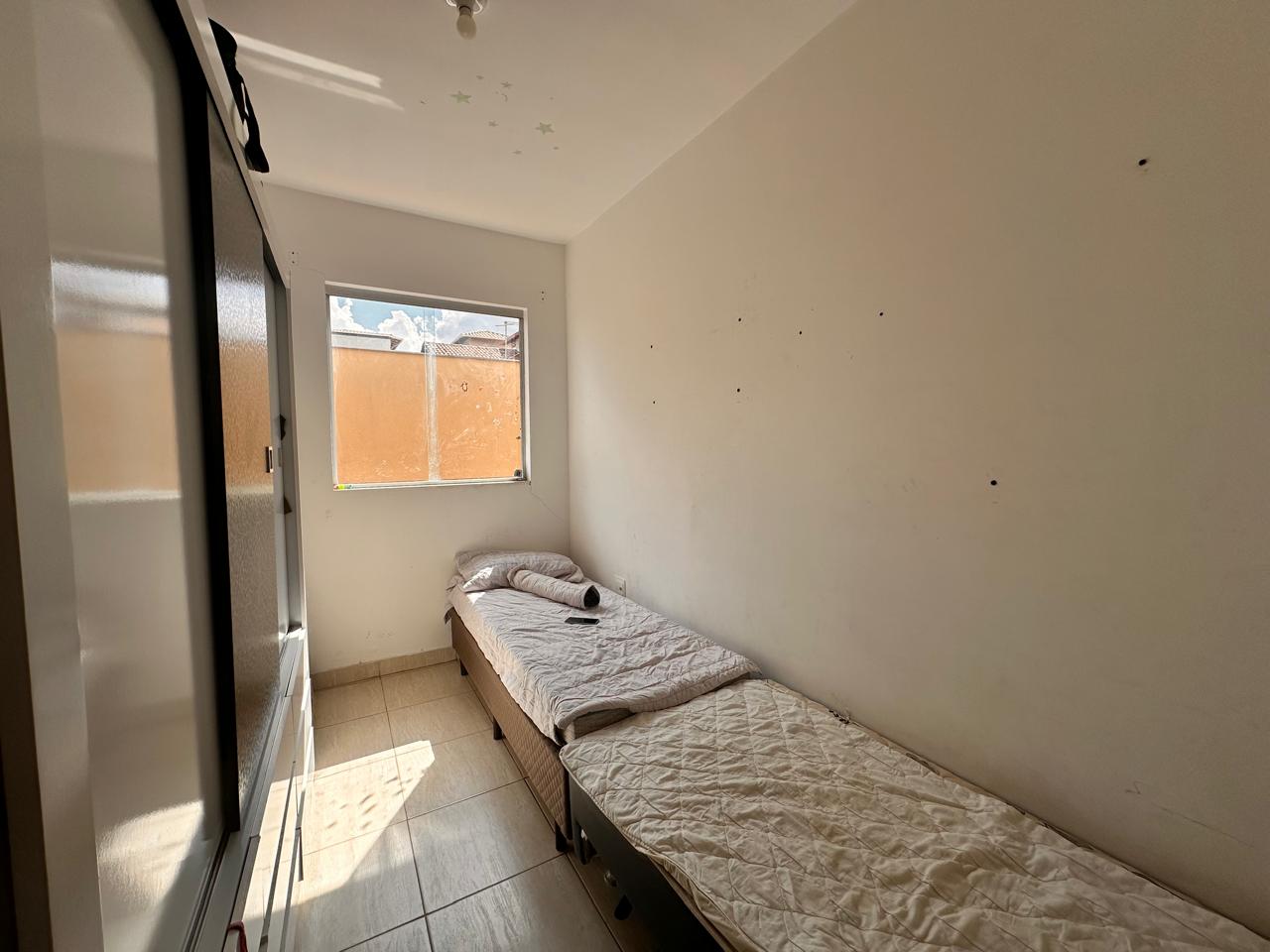 Casa à venda com 2 quartos, 70m² - Foto 9