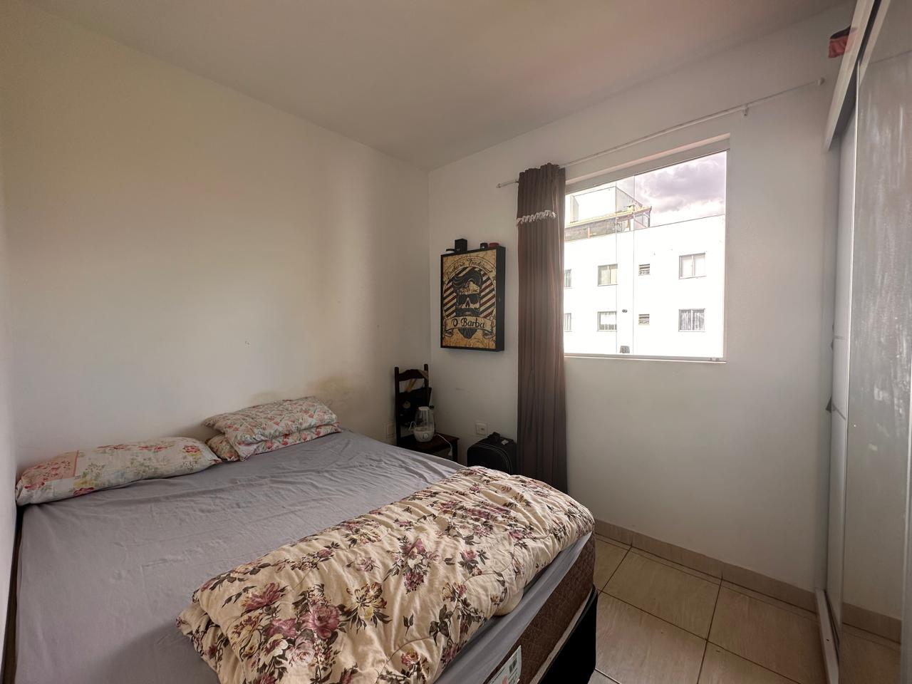 Casa à venda com 2 quartos, 70m² - Foto 10