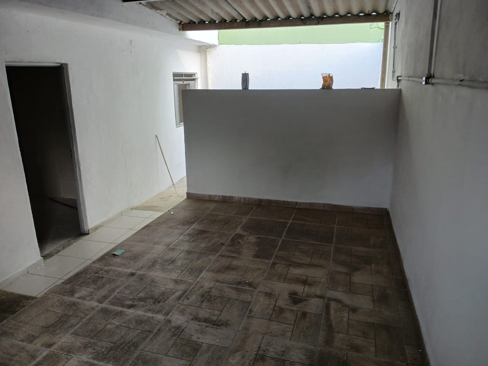 Casa para alugar com 1 quarto, 60m² - Foto 1