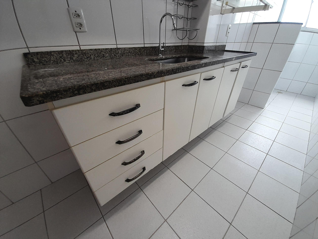 Apartamento à venda com 3 quartos, 70m² - Foto 18