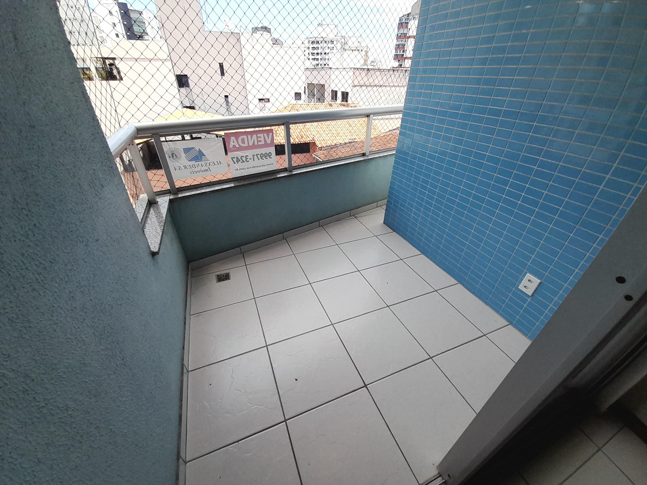 Apartamento à venda com 3 quartos, 70m² - Foto 5