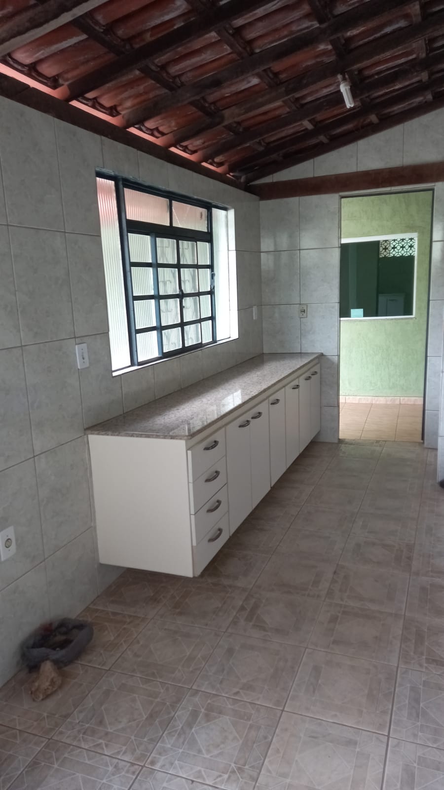 Casa à venda com 3 quartos, 360m² - Foto 10