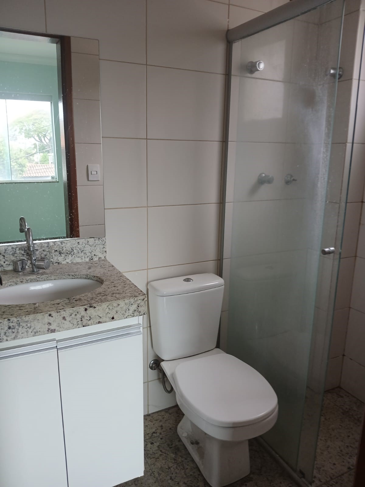 Apartamento para alugar com 3 quartos, 75m² - Foto 11