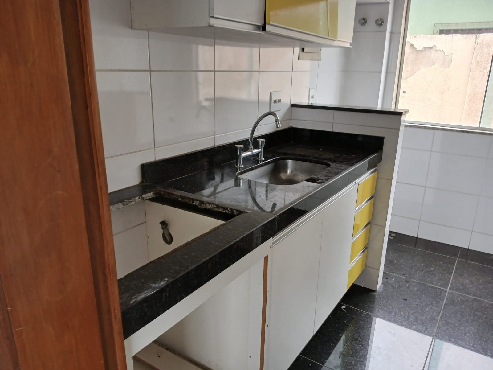 Apartamento para alugar com 3 quartos, 75m² - Foto 7