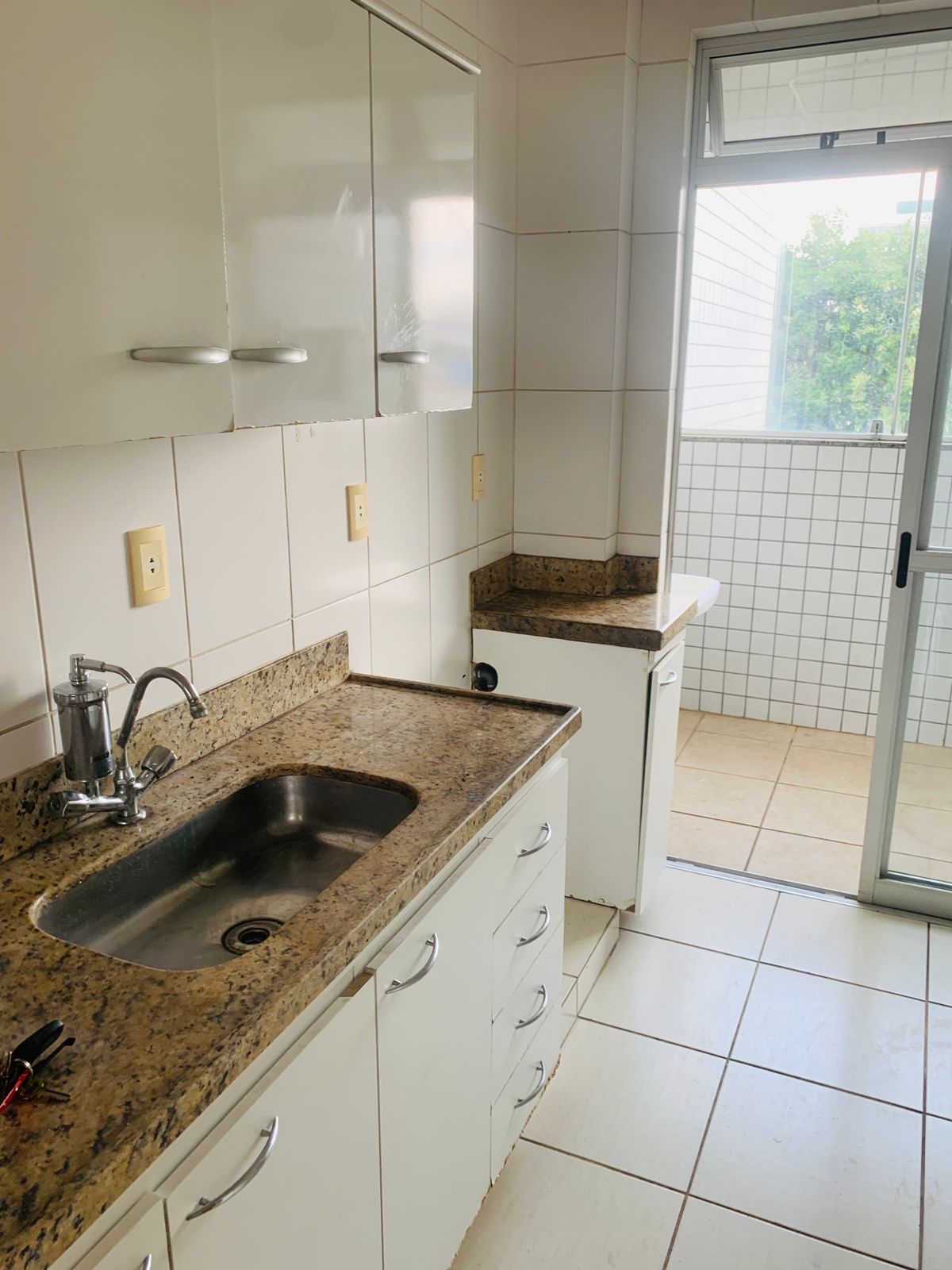 Apartamento para alugar com 3 quartos, 100m² - Foto 14