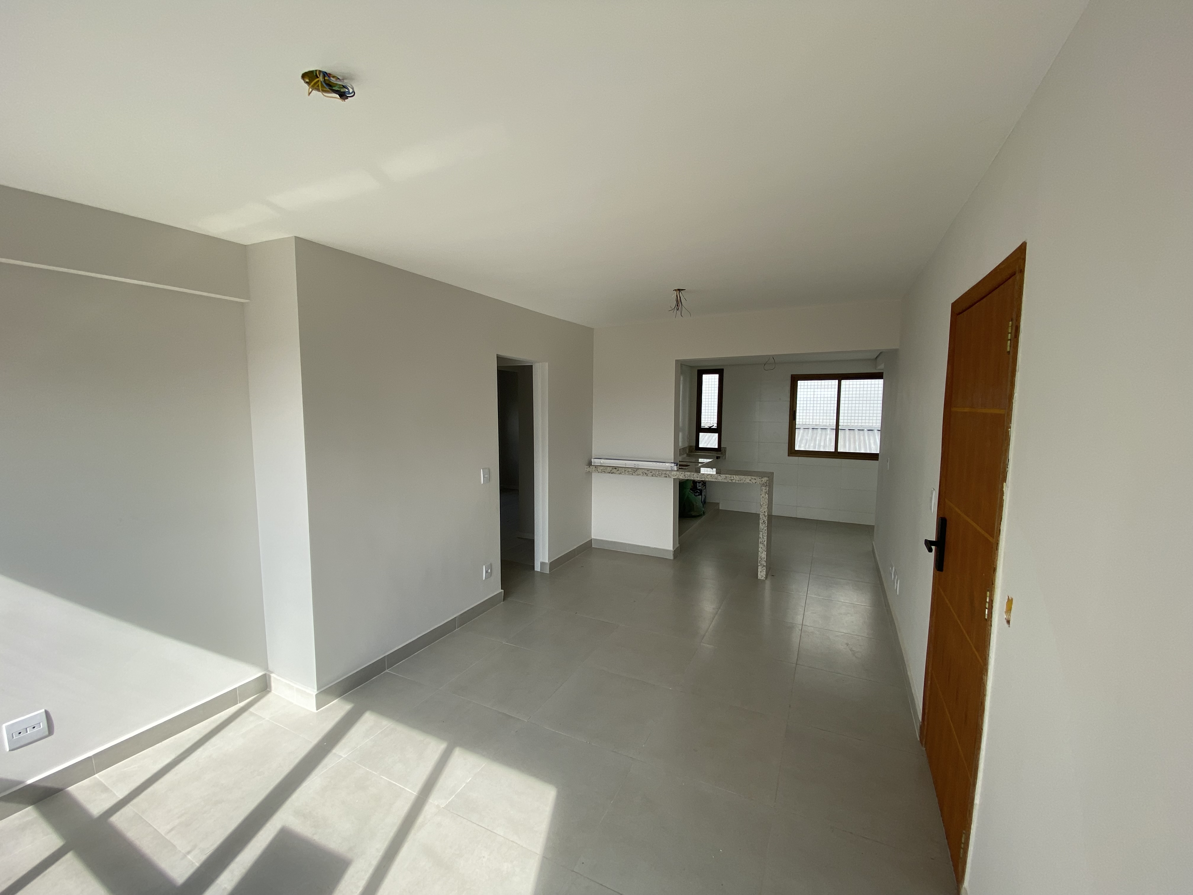 Apartamento para alugar com 2 quartos, 80m² - Foto 7