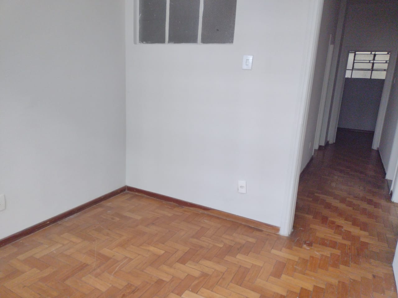 Apartamento para alugar com 3 quartos, 120m² - Foto 2