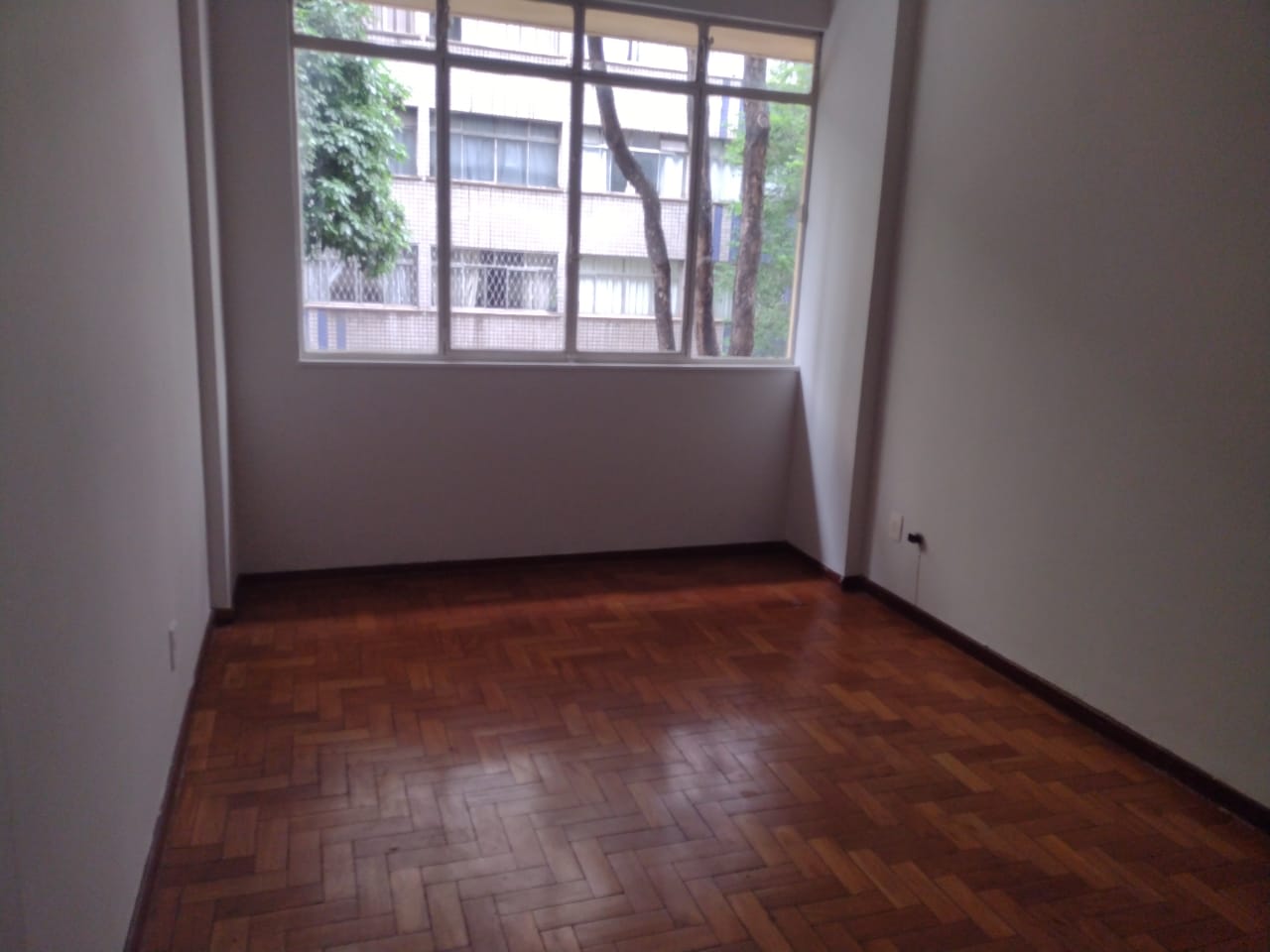 Apartamento para alugar com 3 quartos, 120m² - Foto 6