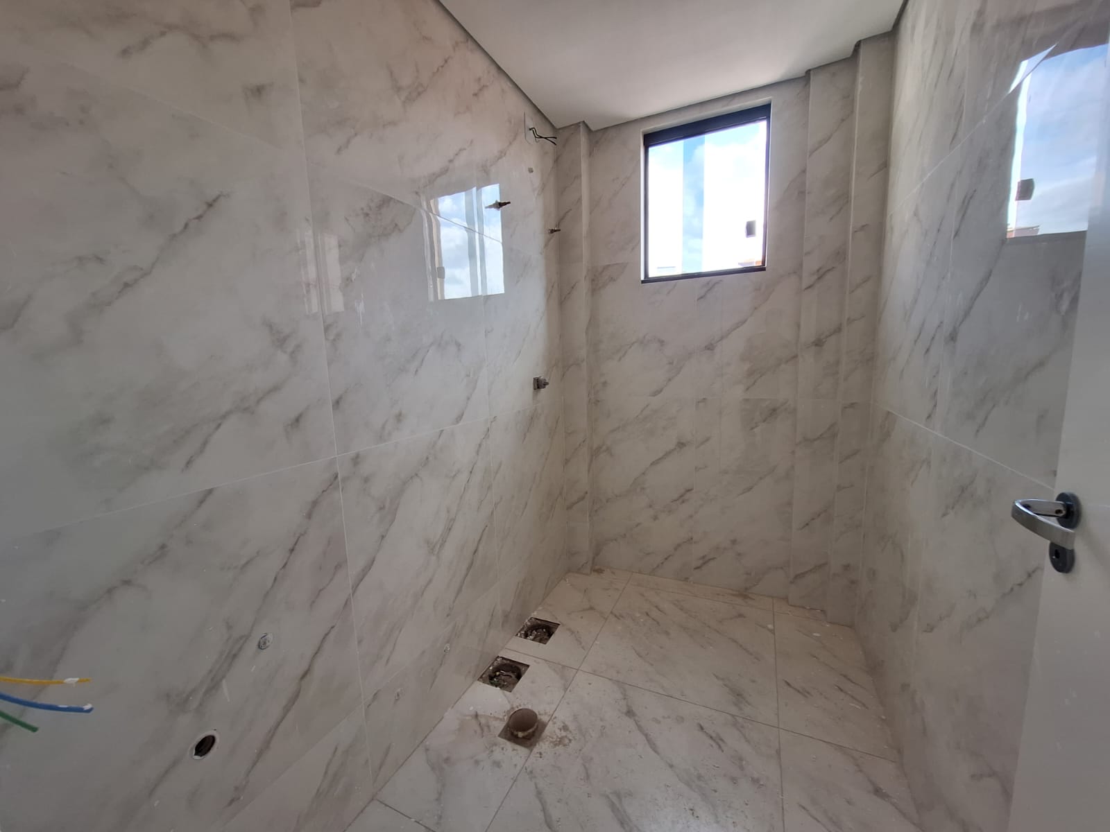 Apartamento à venda com 3 quartos, 94m² - Foto 10