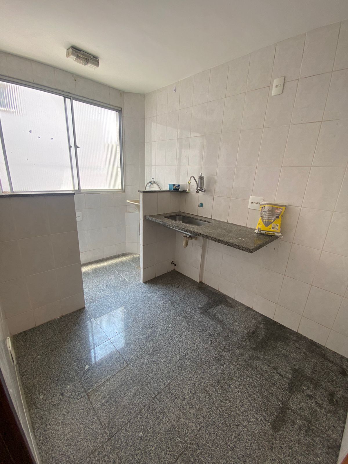 Apartamento à venda com 2 quartos, 48m² - Foto 10