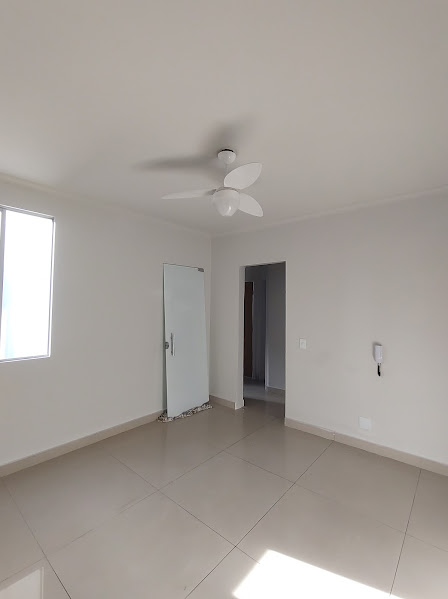 Apartamento para alugar com 2 quartos, 50m² - Foto 5