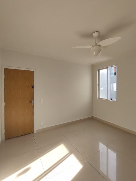 Apartamento para alugar com 2 quartos, 50m² - Foto 3