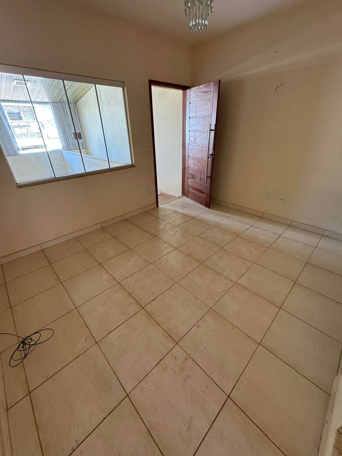 Casa para alugar com 2 quartos, 180m² - Foto 9