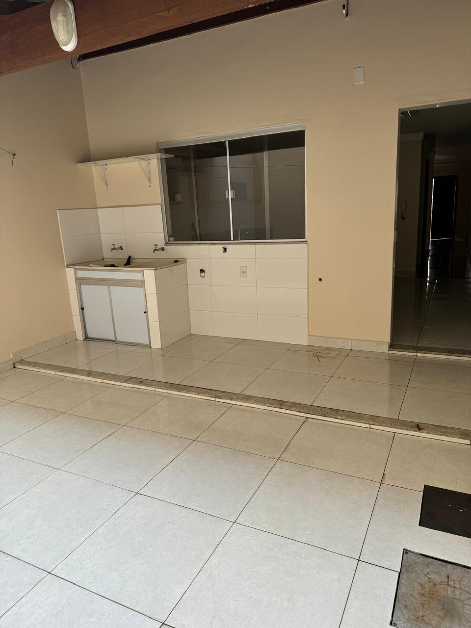 Casa à venda com 3 quartos, 360m² - Foto 24