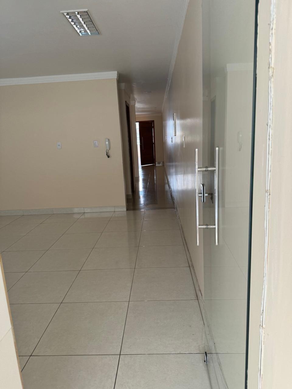 Casa à venda com 3 quartos, 360m² - Foto 23