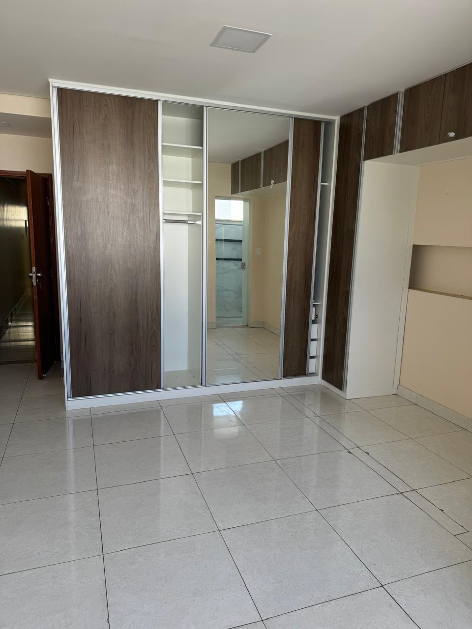 Casa à venda com 3 quartos, 360m² - Foto 20