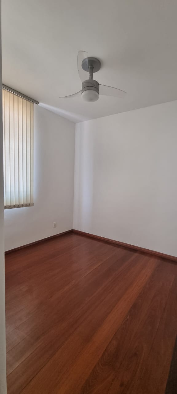 Apartamento para alugar com 2 quartos, 74m² - Foto 12