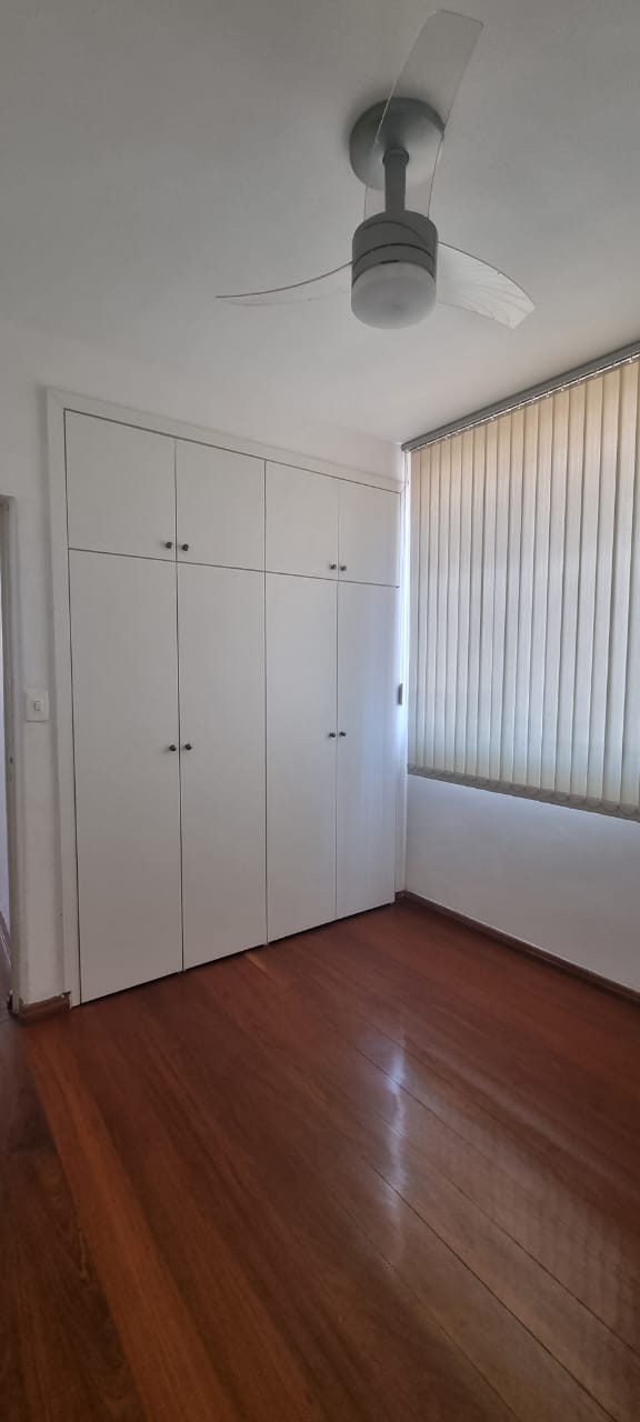 Apartamento para alugar com 2 quartos, 74m² - Foto 13