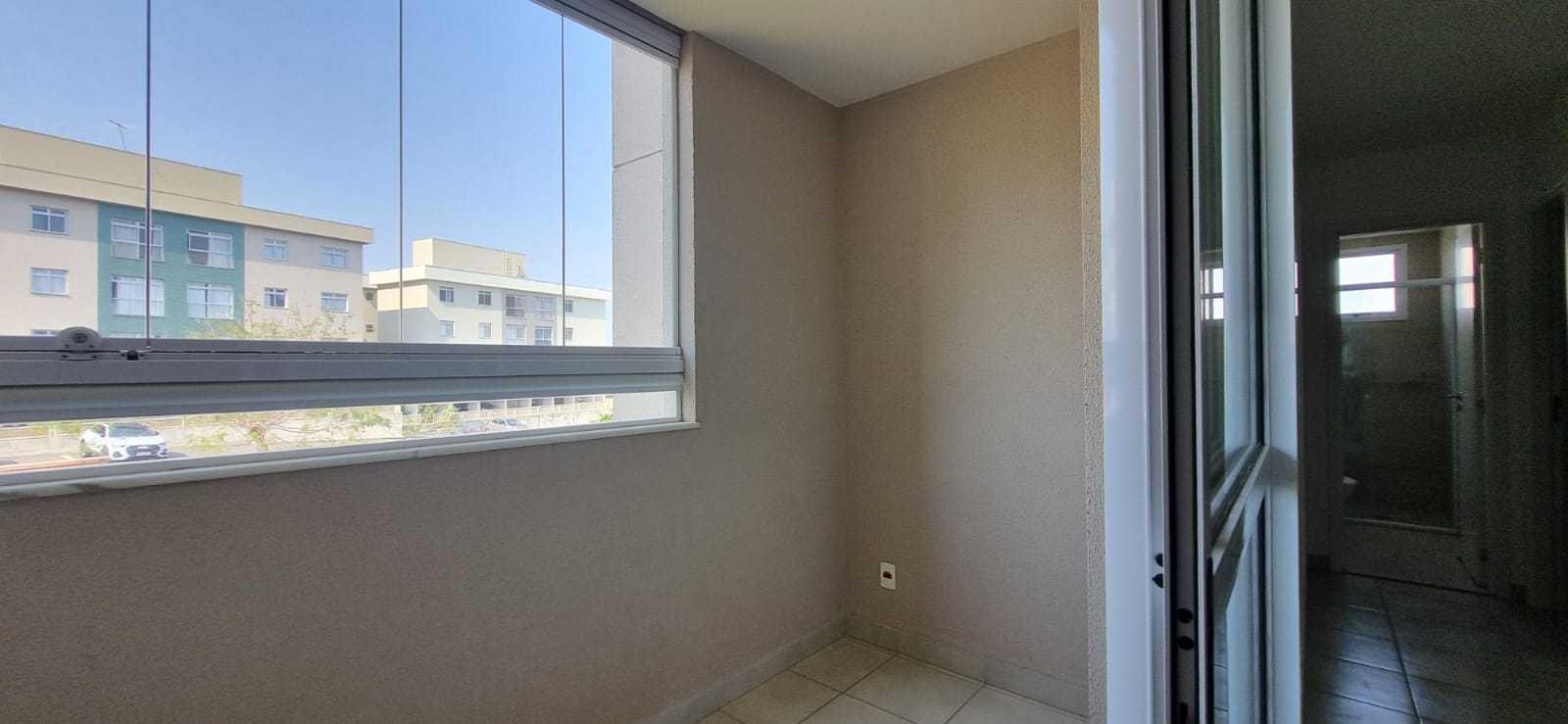 Apartamento à venda com 2 quartos, 60m² - Foto 5