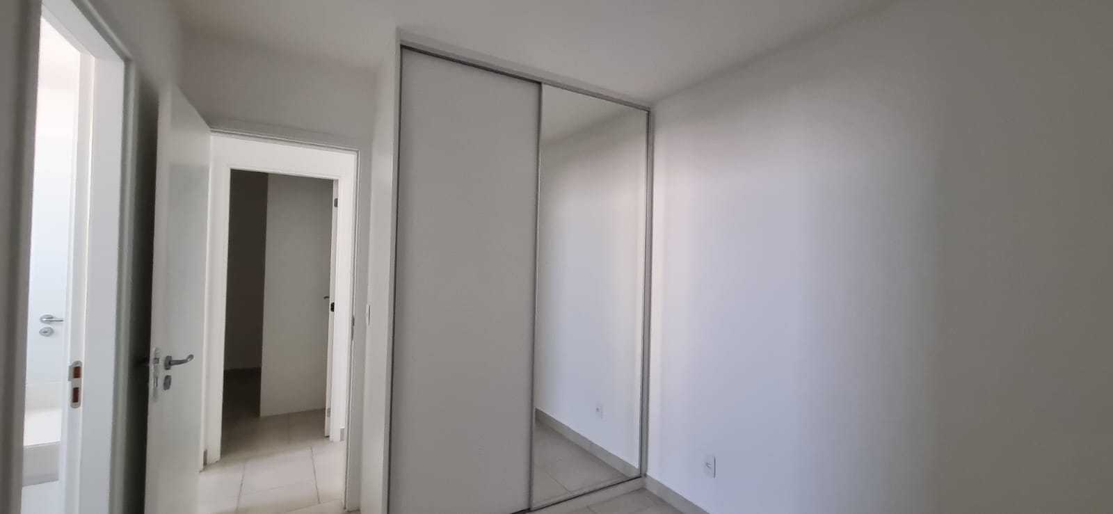 Apartamento à venda com 2 quartos, 60m² - Foto 11