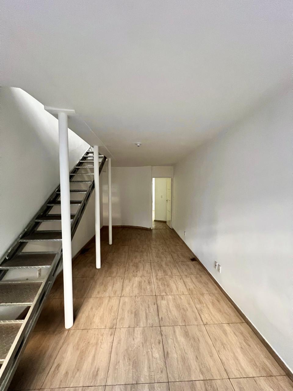 Conjunto Comercial-Sala para alugar com 2 quartos, 70m² - Foto 4