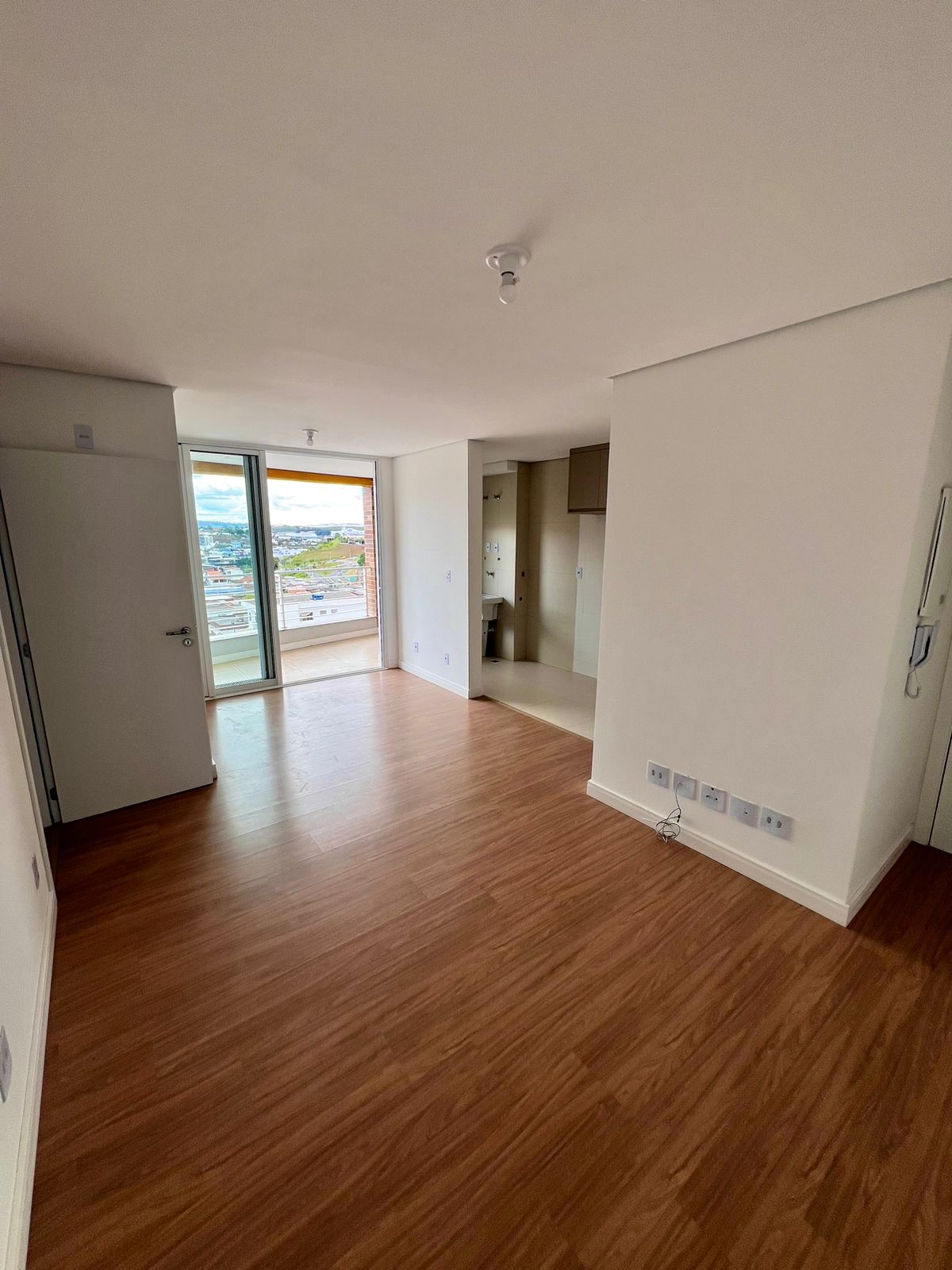 Apartamento para alugar com 2 quartos, 70m² - Foto 15