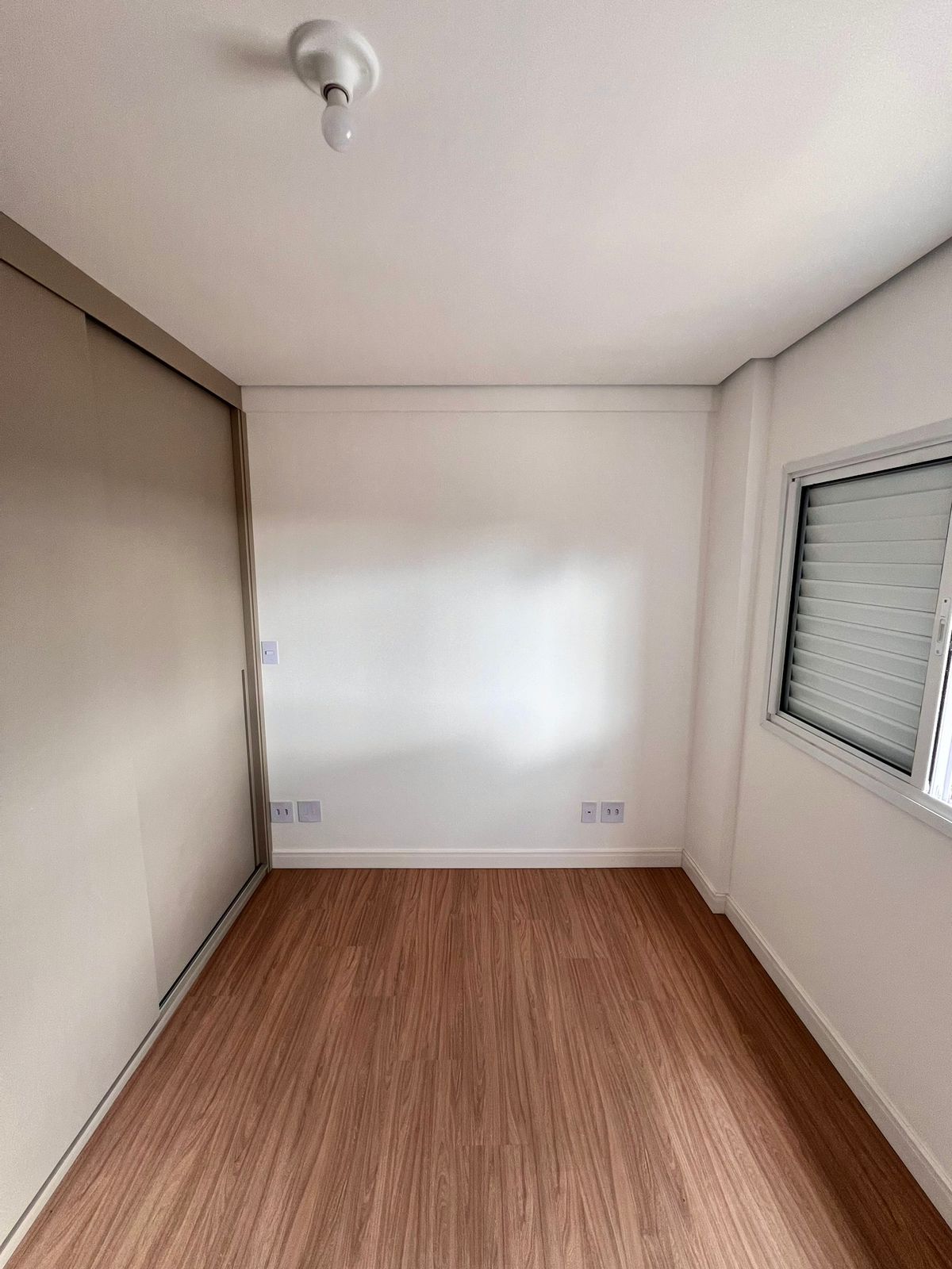 Apartamento para alugar com 2 quartos, 70m² - Foto 11