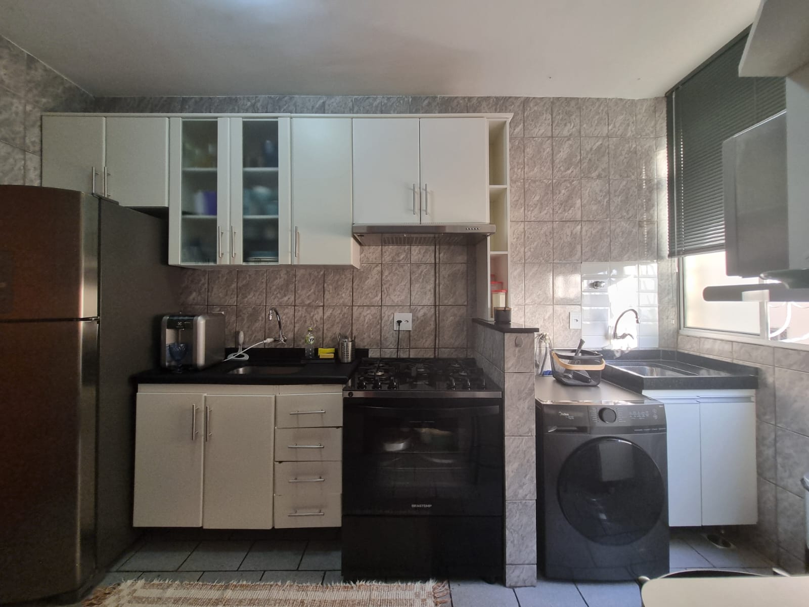 Apartamento à venda com 3 quartos, 60m² - Foto 4