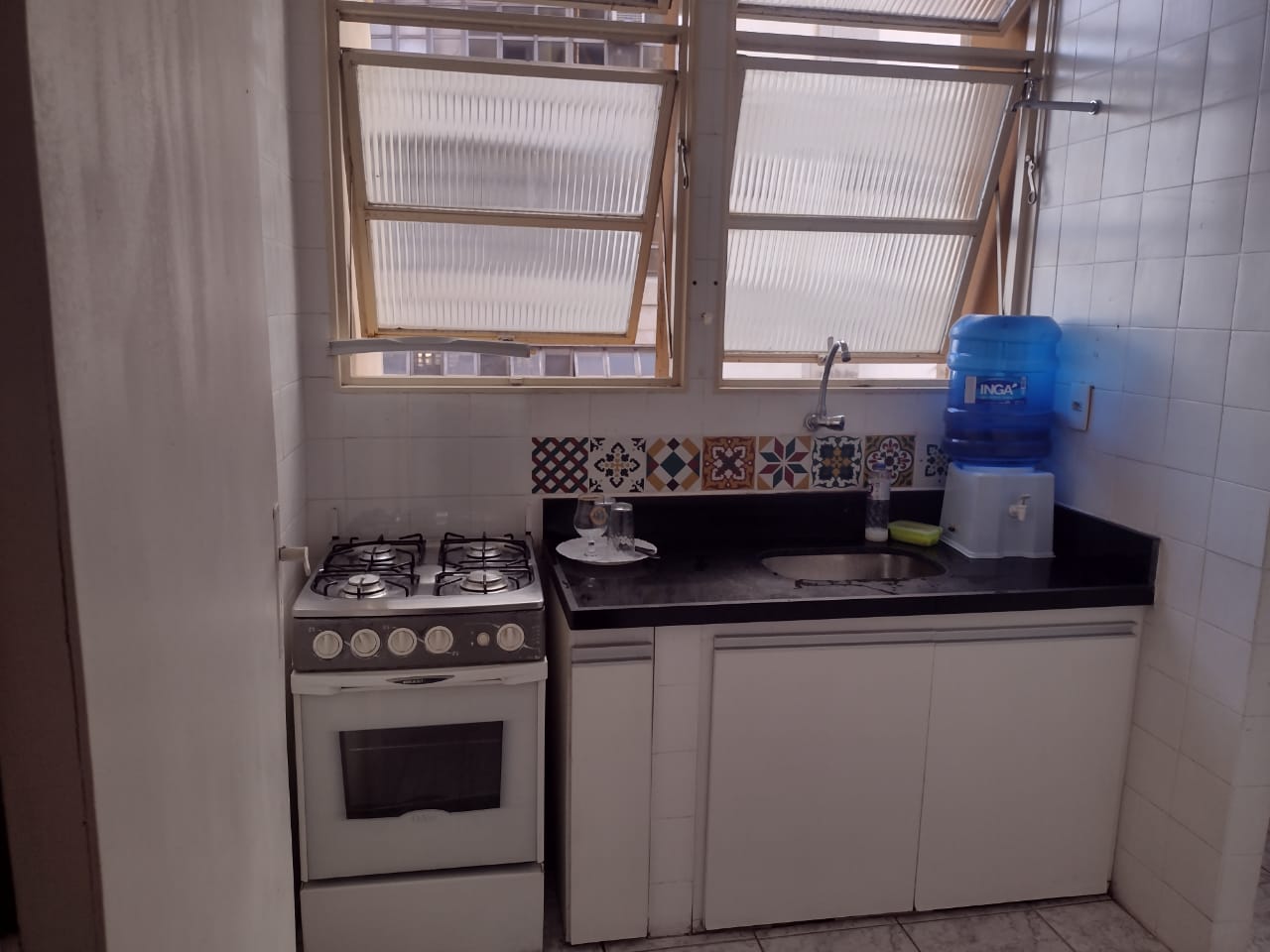 Apartamento para alugar com 1 quarto, 60m² - Foto 13