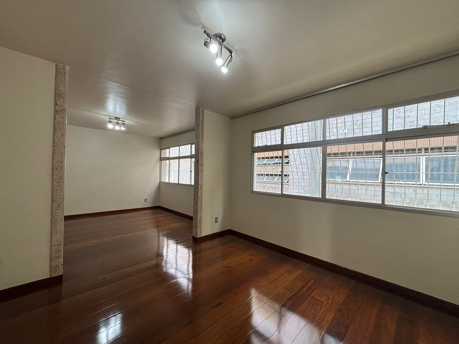 Apartamento para alugar com 4 quartos, 178m² - Foto 15