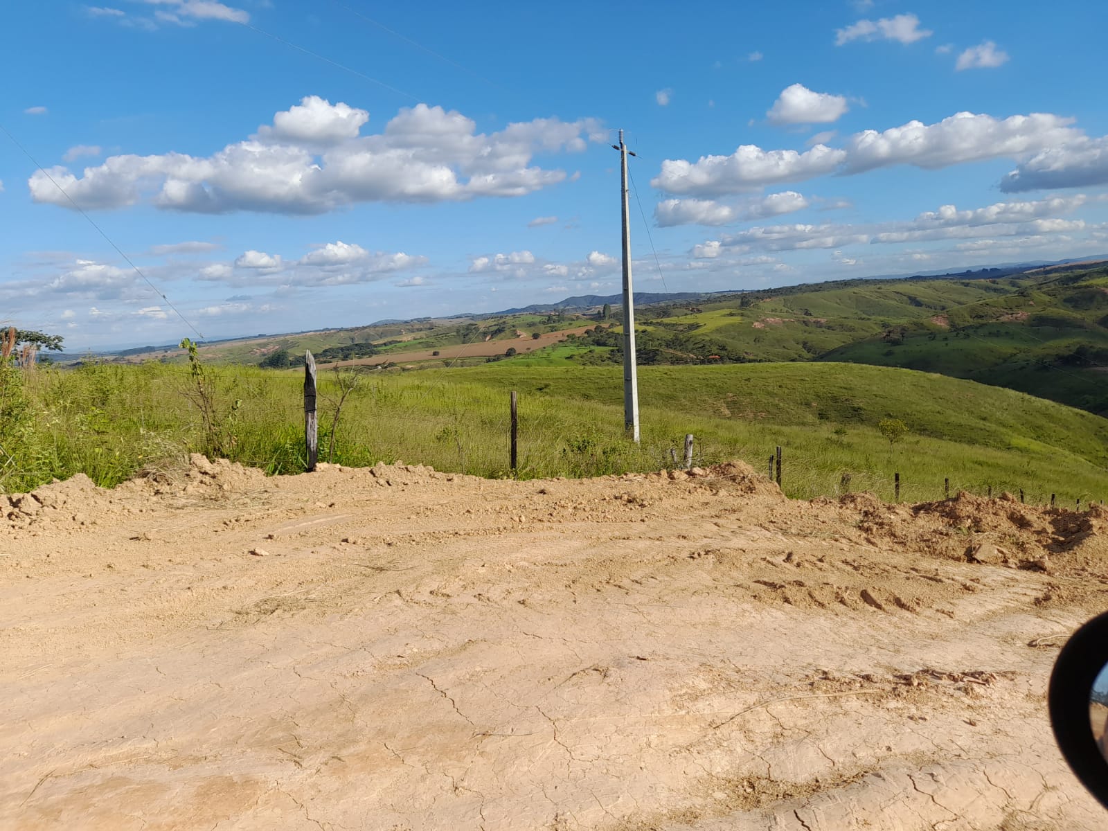 Chácara à venda com 1 quarto, 1000000m² - Foto 4