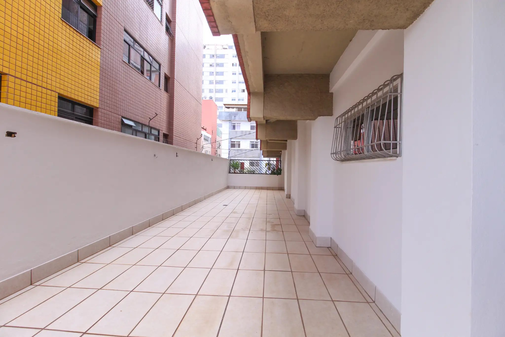 Apartamento à venda com 4 quartos, 110m² - Foto 16