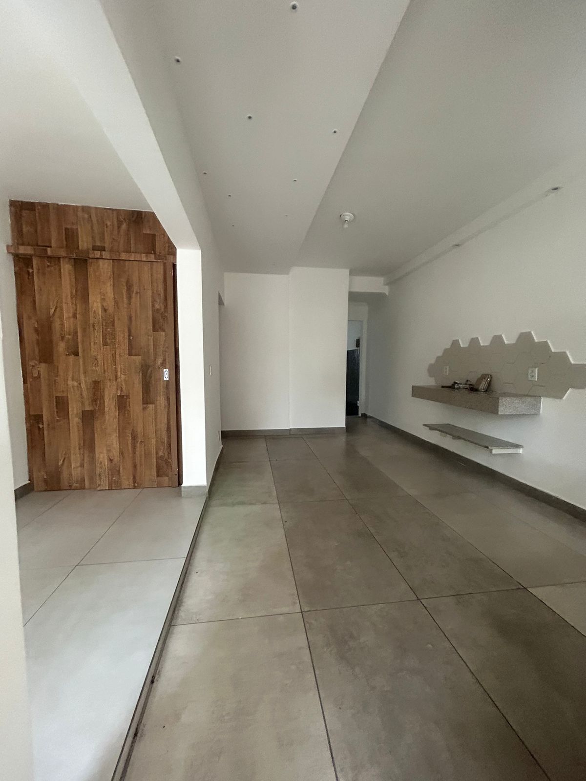 Casa à venda com 4 quartos, 215m² - Foto 4