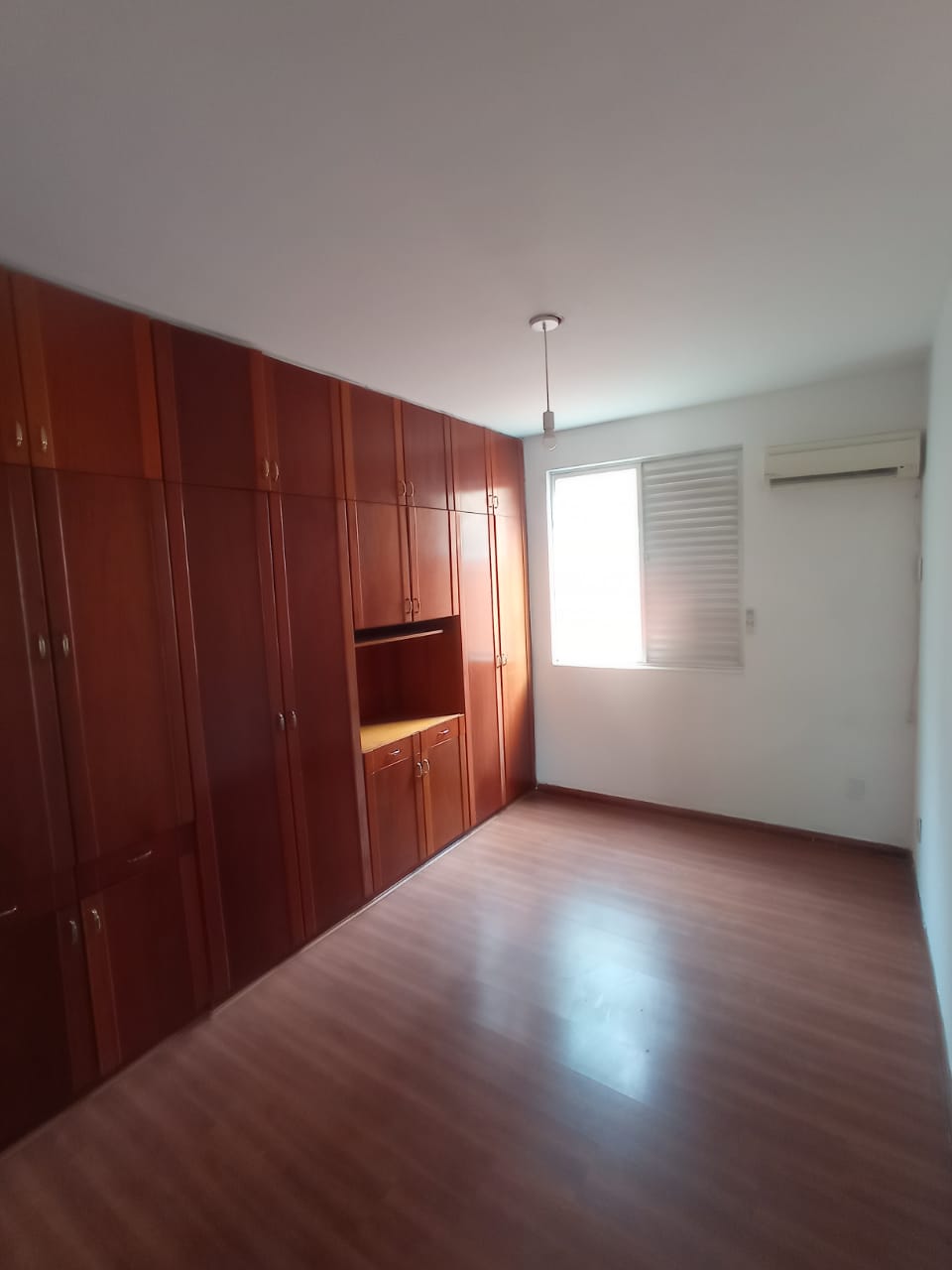 Cobertura para alugar com 5 quartos, 280m² - Foto 10