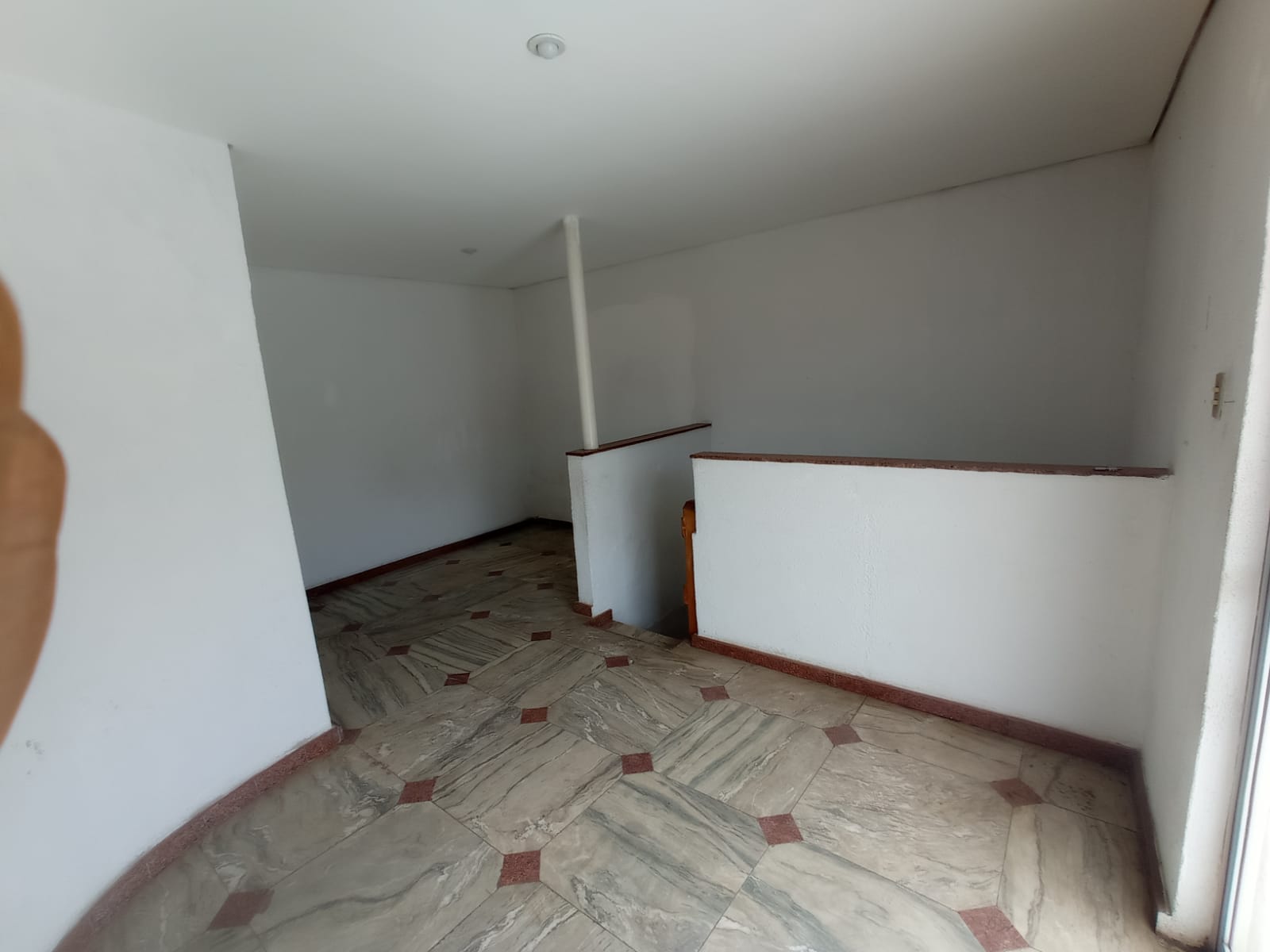 Cobertura para alugar com 5 quartos, 280m² - Foto 3