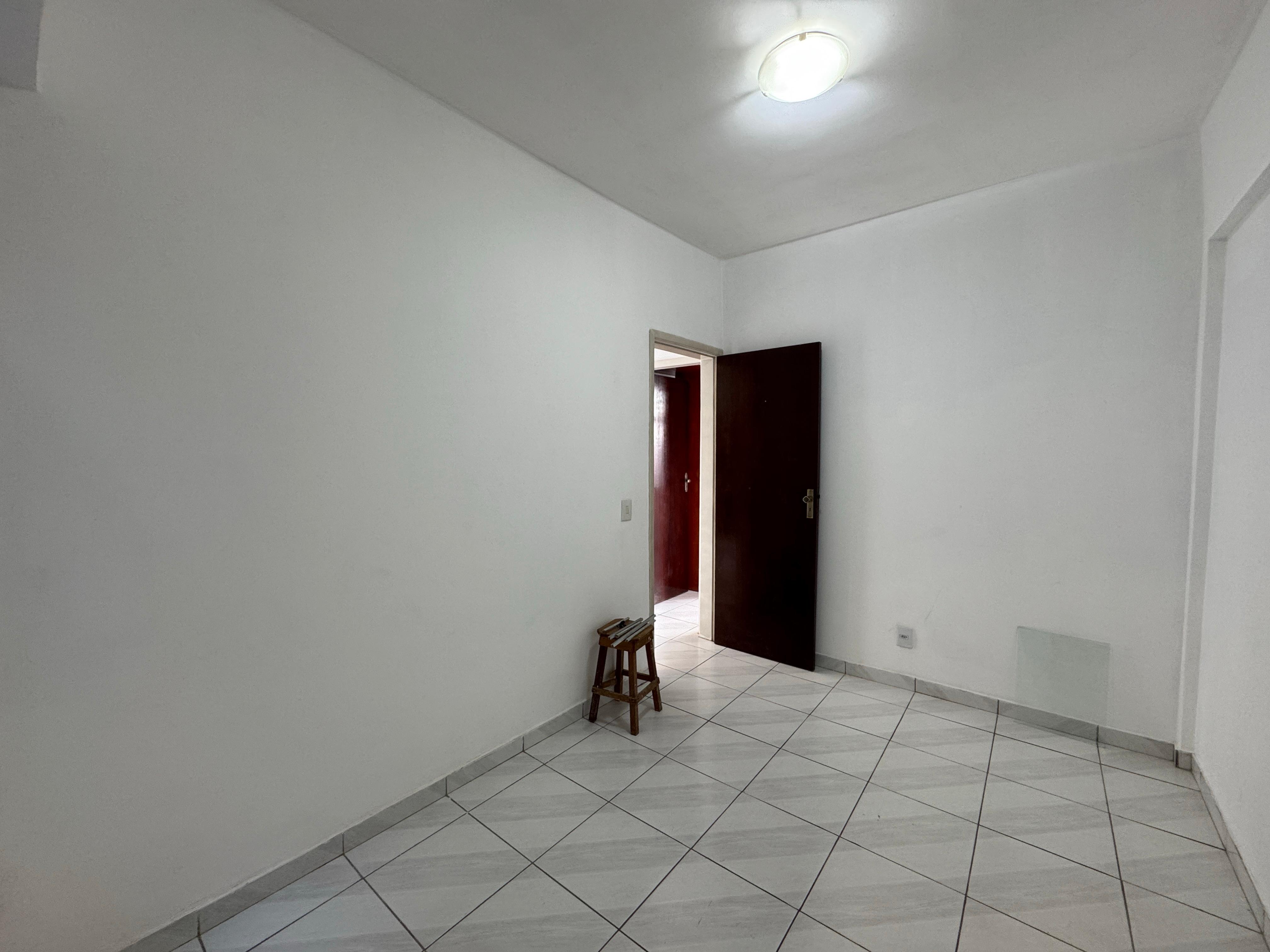 Apartamento para alugar com 2 quartos, 60m² - Foto 11