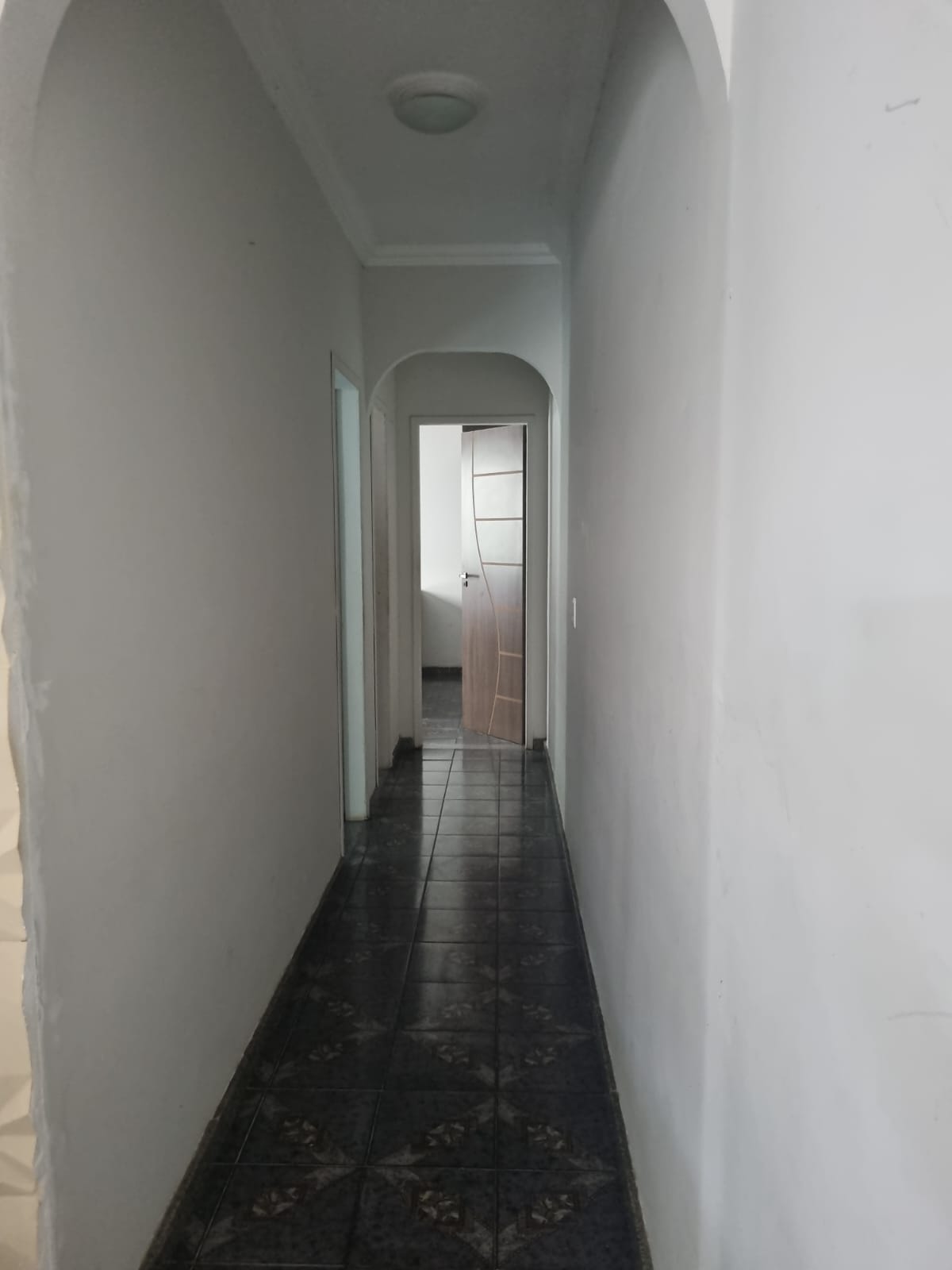 Casa à venda com 2 quartos, 180m² - Foto 3