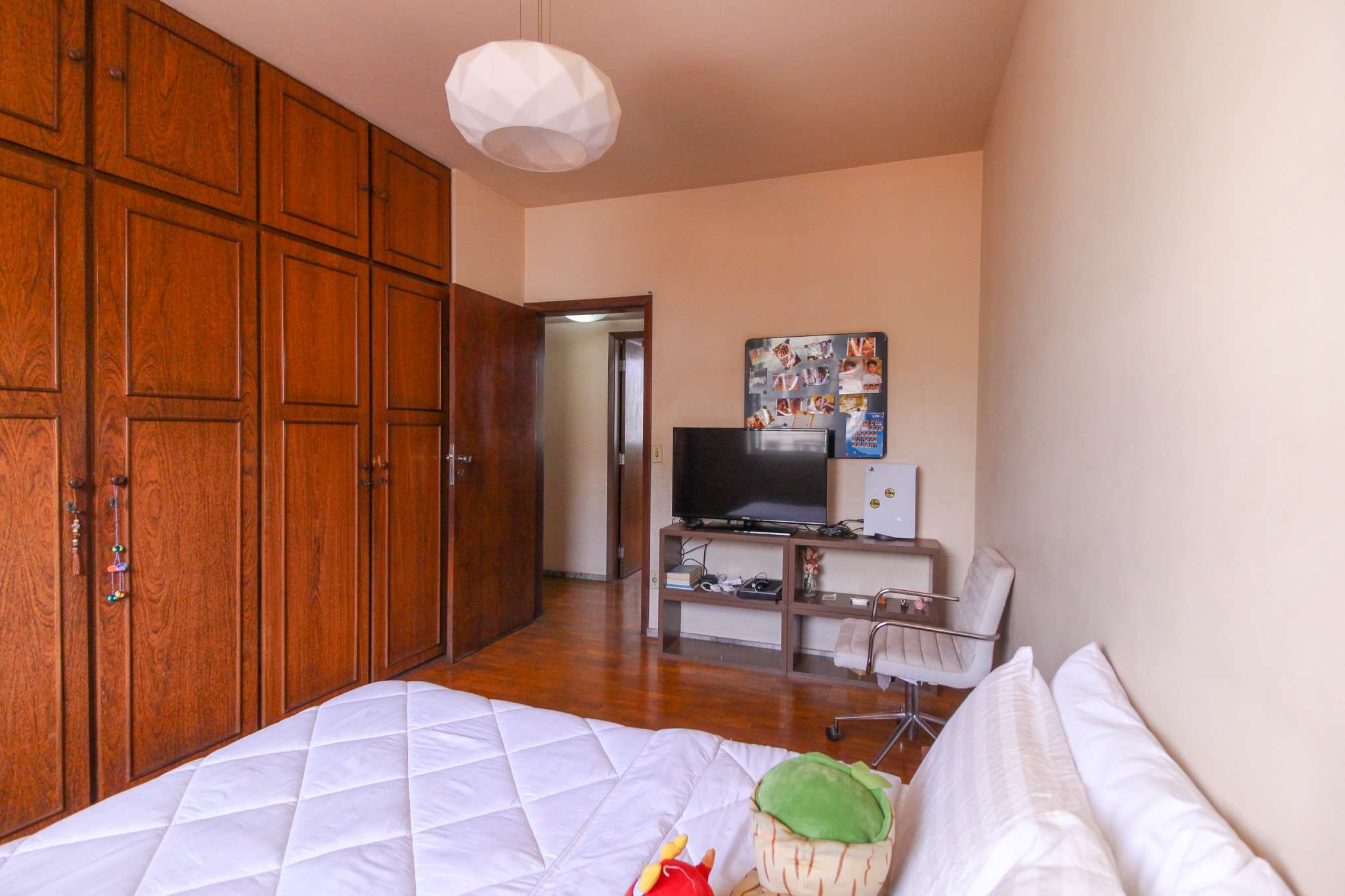 Apartamento à venda com 4 quartos, 187m² - Foto 18