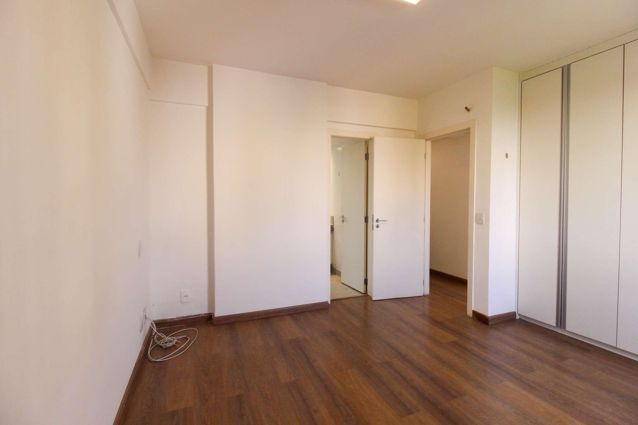 Apartamento à venda com 3 quartos, 145m² - Foto 23