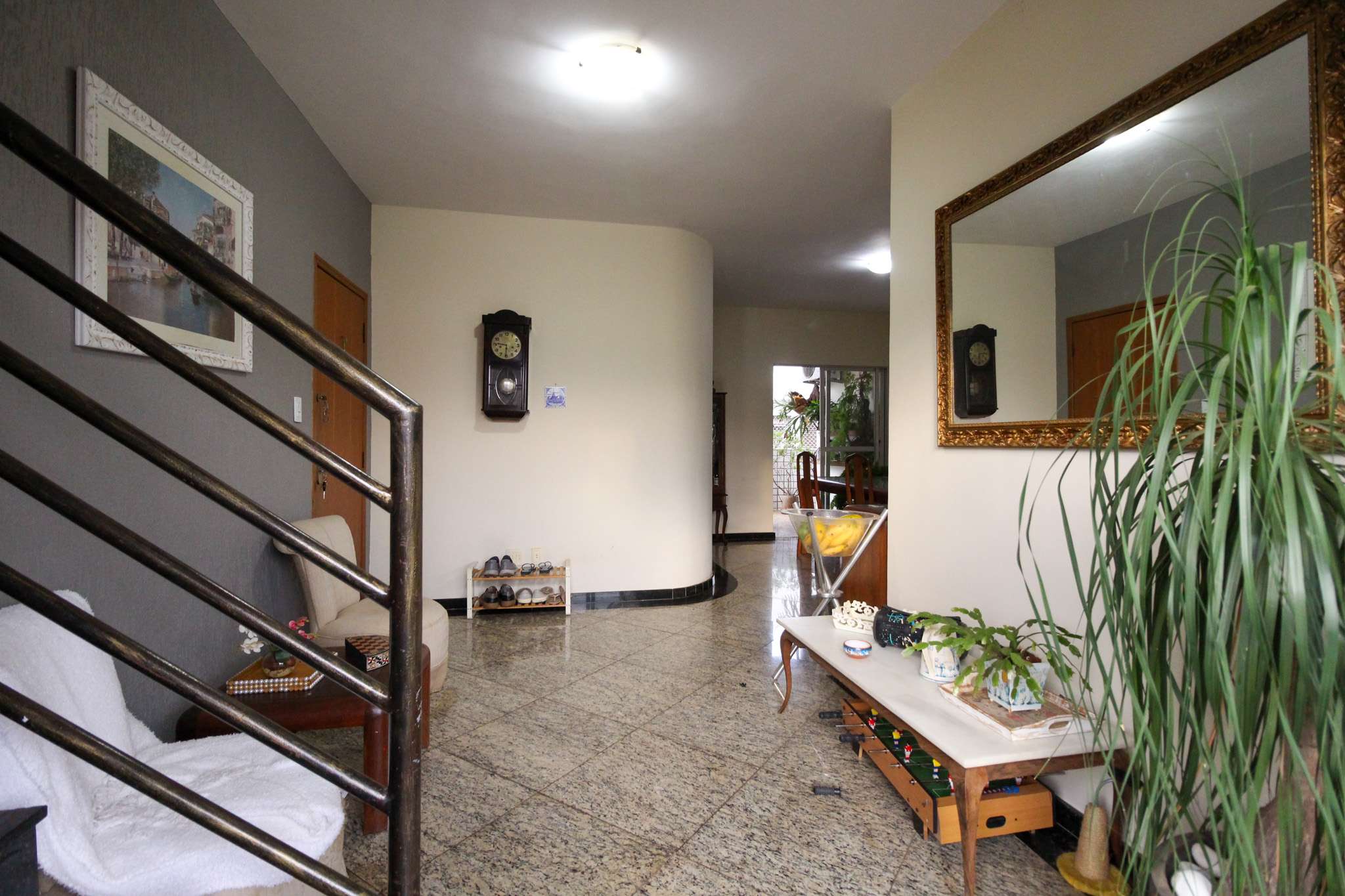 Apartamento à venda com 4 quartos, 202m² - Foto 14