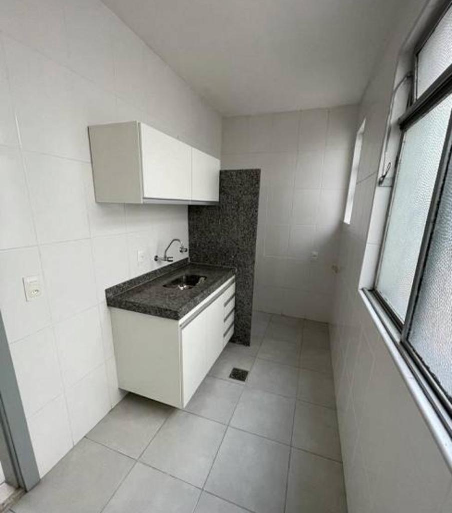 Apartamento para alugar com 2 quartos, 60m² - Foto 4