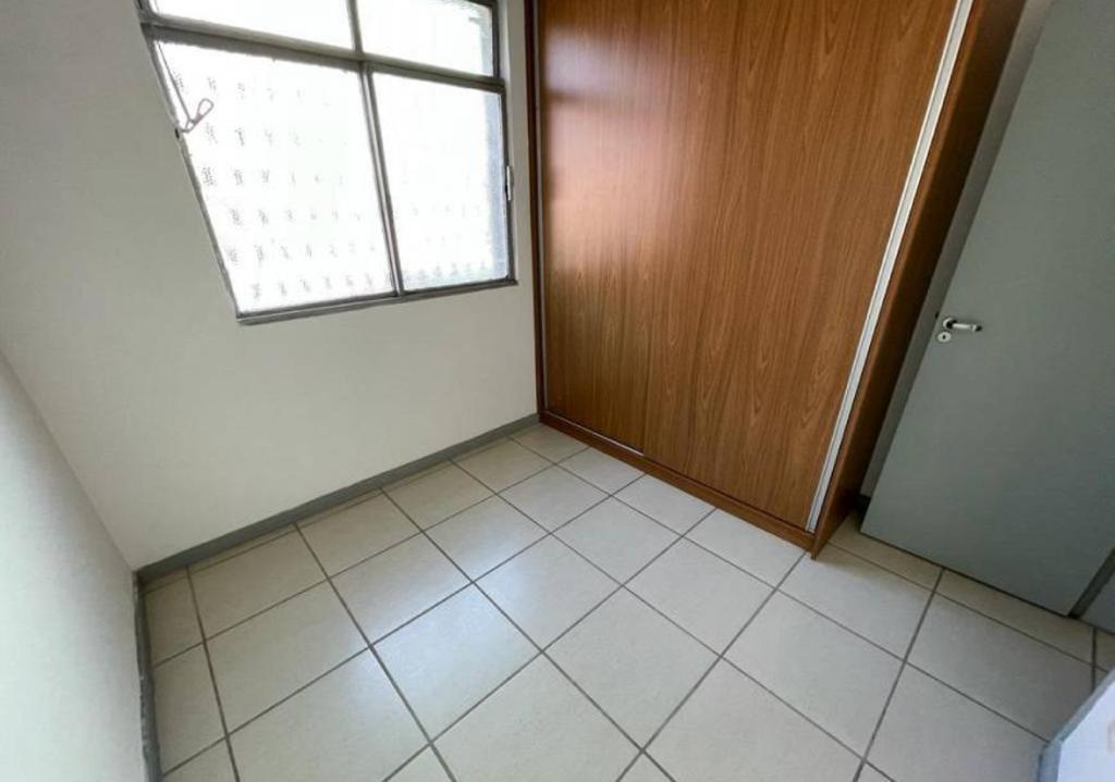 Apartamento para alugar com 2 quartos, 60m² - Foto 9