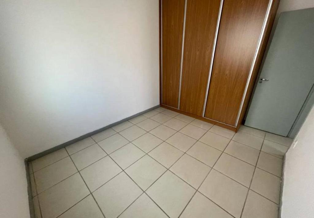 Apartamento para alugar com 2 quartos, 60m² - Foto 7