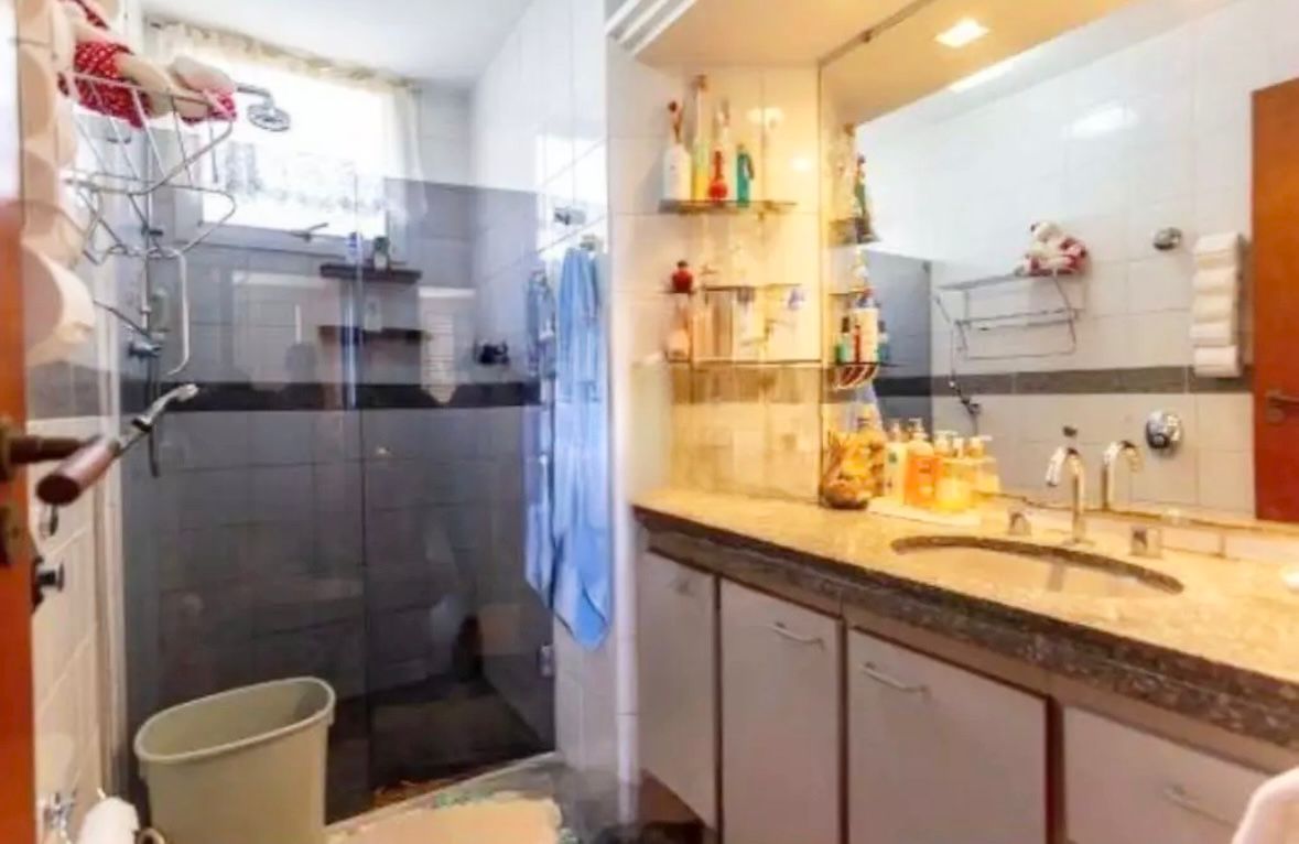 Apartamento à venda com 4 quartos, 150m² - Foto 22